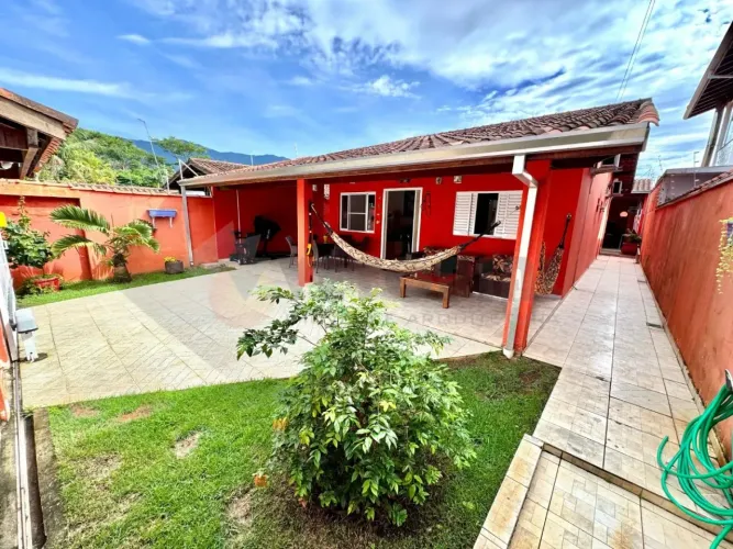Casa com 3 dormitórios à venda, 152 m² por R$ 900.000,00 - Capricórnio III - Caraguatatuba
