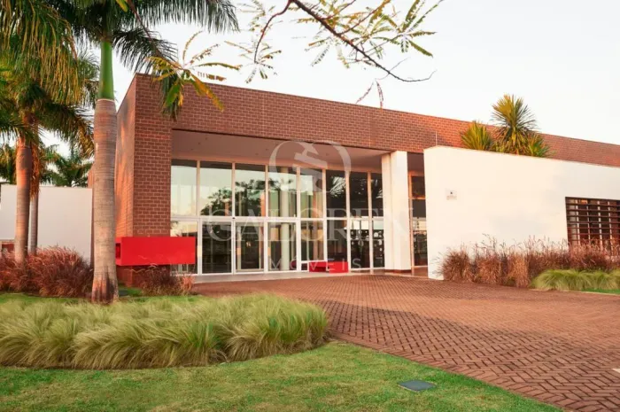 Terreno à venda no bairro Jardins de Monet Residence - Maringá PR