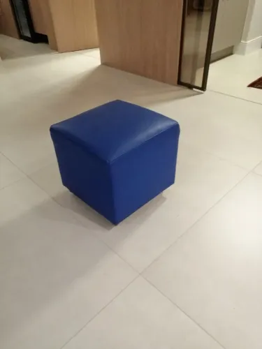 Puff Azul Decorativo - Conforto e Estilo para seu Espaço
