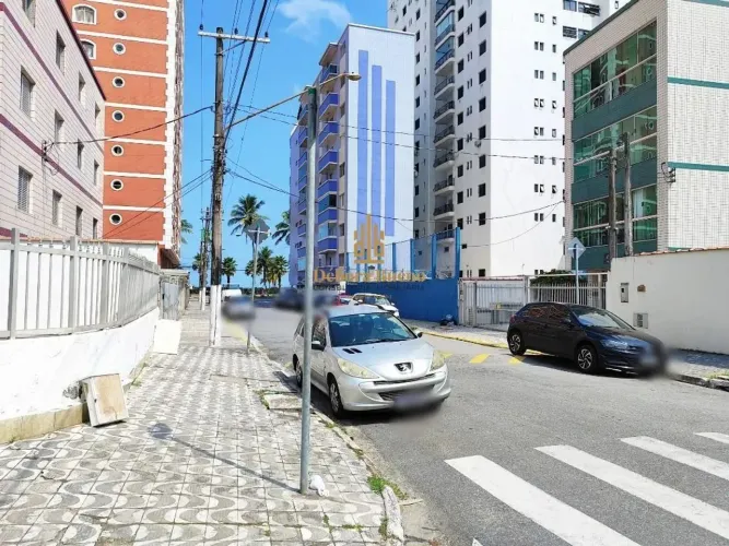 TUPI 100 METROS DO MAR, 1 DORMITÓRIO, SALA,COZINHA, ÁREA DE SERVIÇO.