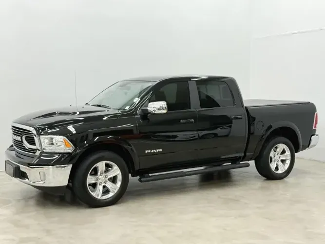 Ram Classic Laramie 5.7 V8 - Apenas 27 Mil Km