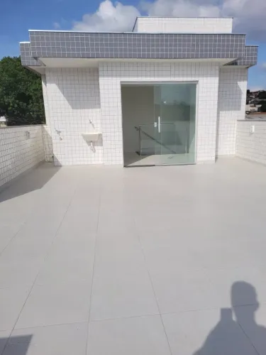 COBERTURA PARA LOCAÇÃO BAIRRO NOVO GLÓRIA