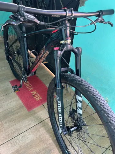 Bicicleta oggi 7.5 aro 29