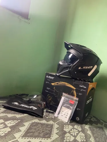 Capacete LS2 Drift Tamanho 58 - R$ 480