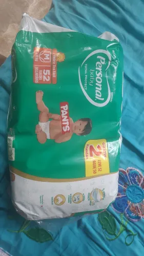 Vendo 1 pacote de fralda da personalidade baby shortinho tamanho m