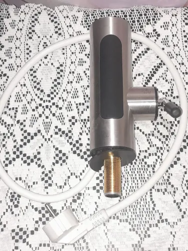 Torneira Elétrica Gourmet Água Quente Instantânea 110V Inox