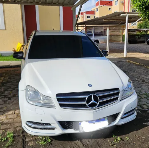 Mercedes-Benz C-180 CGI Classic 1.8 16V 156cv Aut. 2012
