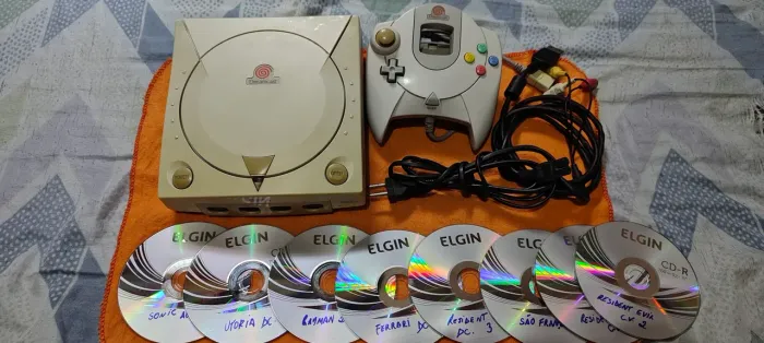 Dreamcast japonês perfeito leiam.