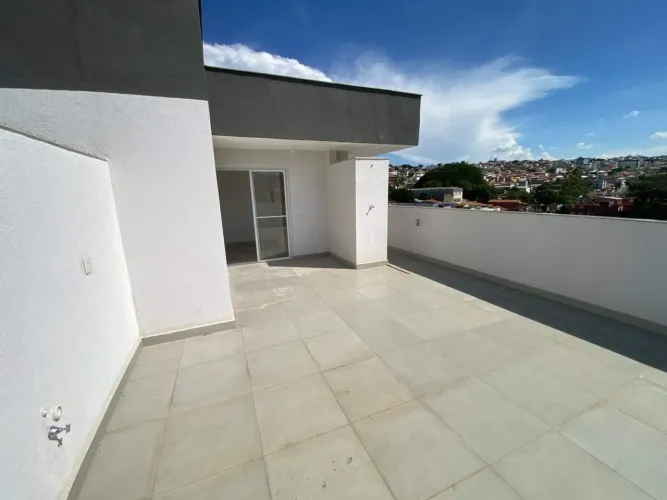 Cobertura à venda no Diamante  Barreiro | 2 quartos, 2 vagas e 115 m²