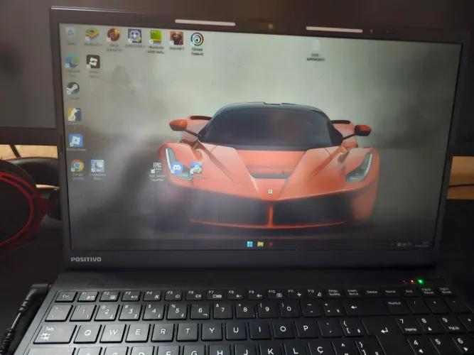 Vendo Notebook Vision R15