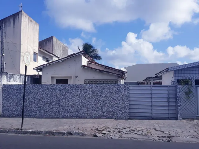 Terreno 10x30 ótima localização!!!