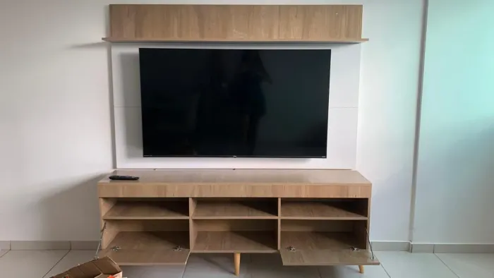 Rack com painel pra TV ate 65?