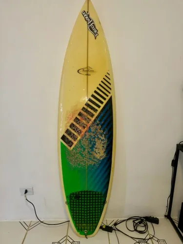 Prancha de surf ( Com capa )
