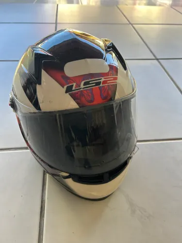 Capacete de feminina