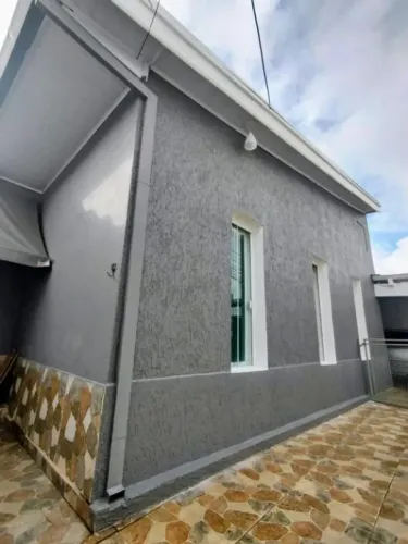 CASA TÉRREA 3 QUARTOS 2 BANHEIROS 2 VAGAS 232 m² SENDO 163 m² CONSTRUÍDOS
