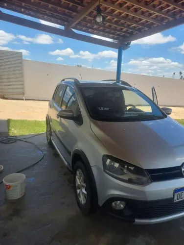 Volkswagen Crossfox 1.6 MI Total Flex 8V 5P 2013