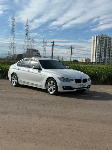 BMW 320I A 2.0 Turbo/activeflex 16V 184cv 4P 2013