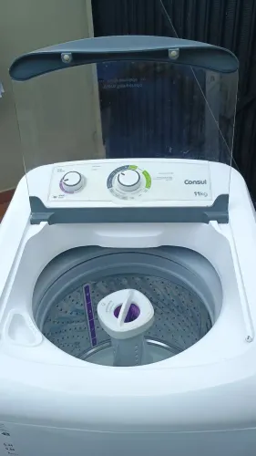 Máquina de Lavar Roupas Consul 11-Kg Usada ?