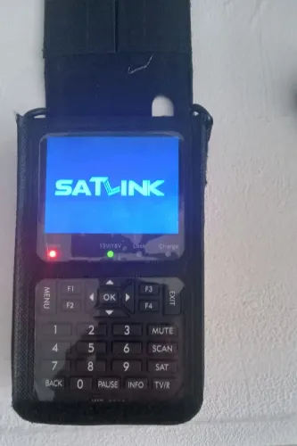 Localizador de satélite satlink 6906