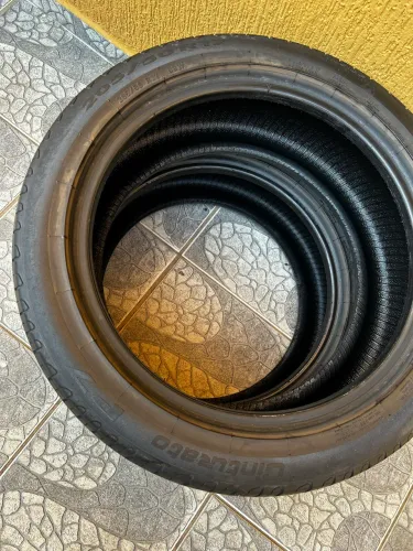 Par de pneus aro 17 205/50 Pirelli Cinturato P7 meia vida