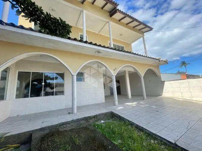 Casa Residencial 240M² - para Alugar