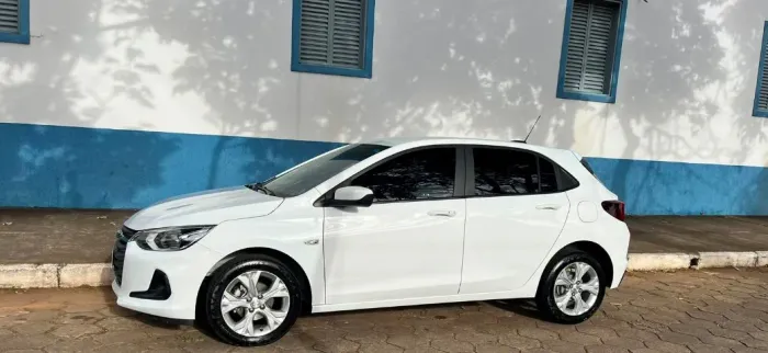 Chevrolet Onix Hatch LTZ 1.0 12V TB Flex Aut. 5P 2025