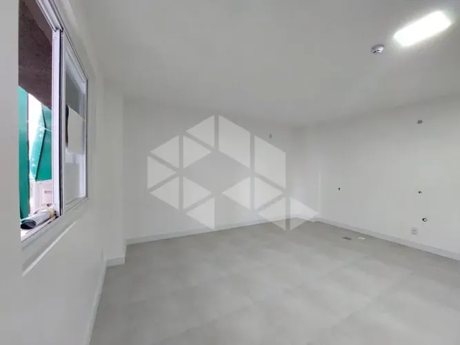 Conjunto 33M² - para Alugar