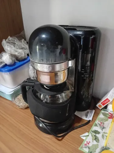 Cafeteira Kitchenaid digital,220w 12 xícaras