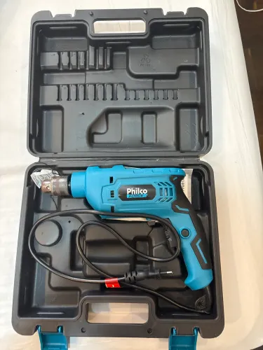 Furadeira Elétrica de Mão Philco Force PFU03MF 220V