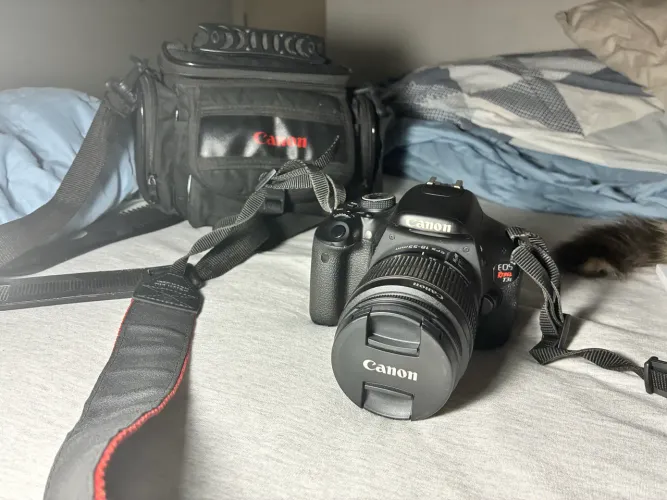 Câmera fotográfica Canon T3i
