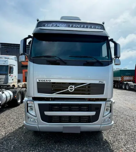 Volvo FH 440 Globetrotter 6x4 2011-2011