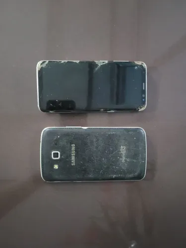 Celular para retirar peças