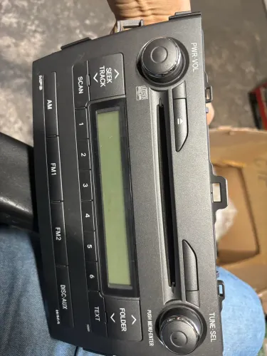 Rádio original Toyota Corolla 