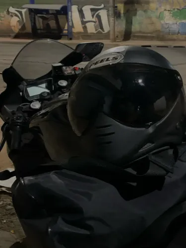 Capacete f21