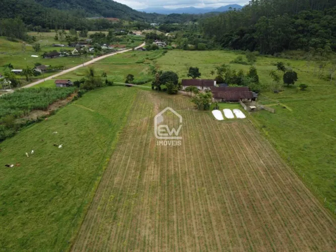 Sítio com mais de 93.000m² à Venda em Pomerode, SC