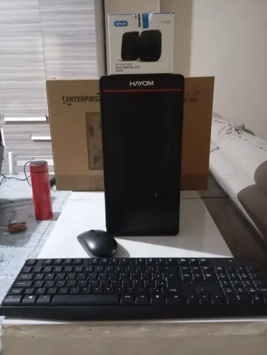 Pc completo i5 8 GB SSD confira