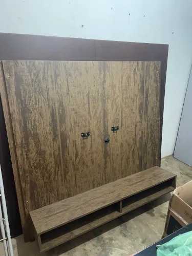 Vende-se painel de parede para TV