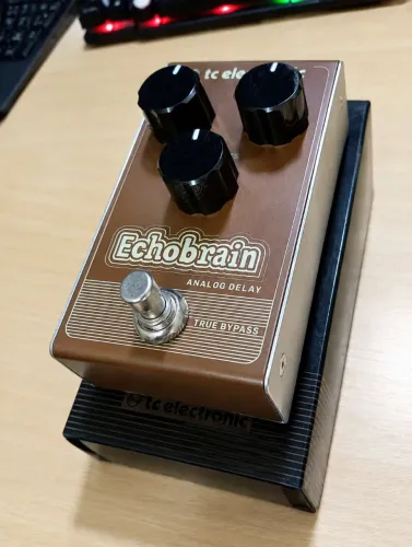 Pedal TC Eletronics analog delay