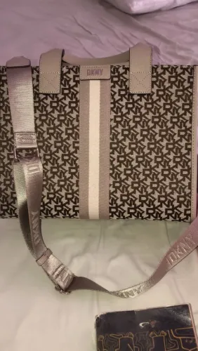 Bolsa feminina DNKY