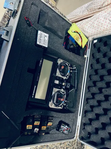 Radio Hitec Aurora 9 + Acessórios