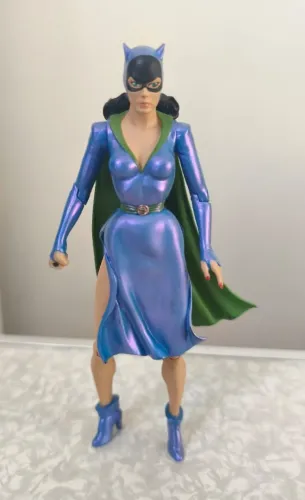 DC Direct Catwoman (Mulher-Gato) Silver Age - DC Origins Series 1 Mattel