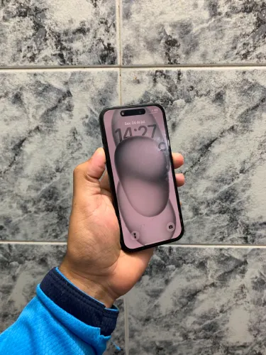 iPhone 15 - 128gb