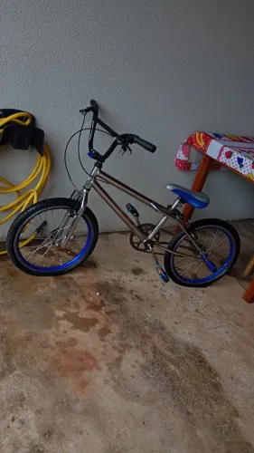 Bicicleta BMX aro 20