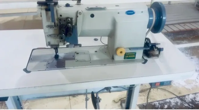 MÁQUINA DE COSTURA PESPONTADEIRA LANMAX - INDUSTRIAL