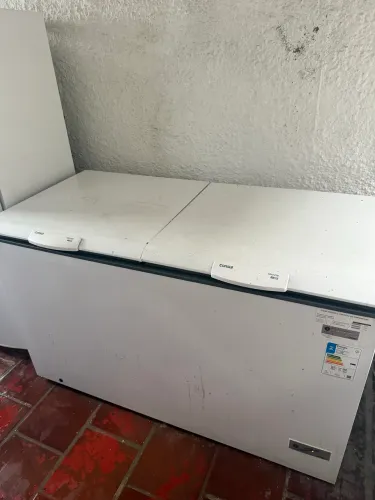 Freezer horizontal 534L
