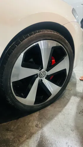 Vendo ou troco rodas golf mk7 aro 20 