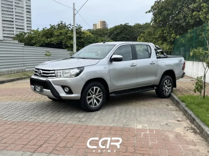 Toyota Hilux CD SRV 4X4 2.8 TDI Diesel Aut. 2018