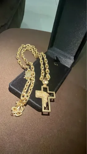 Cordão de ouro