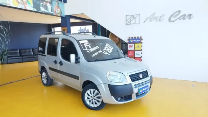 Fiat Doblo Attractive 1.4 Fire Flex 8V 5P 2015
