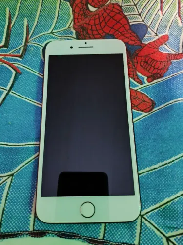 iPhone 7 plus sem marcas de uso 128GB (não conecta wi-fi só pega chip)